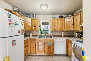 60 W 300 S, Springville, UT 84663 - Photo 22