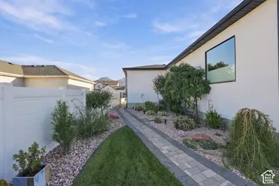 2731 E 390 N, Spanish Fork, UT 84660 - Photo 30
