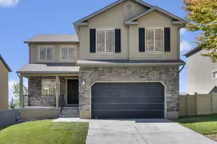 10451 N Sugarloaf Dr, Cedar Hills, UT 84062 - Photo 2