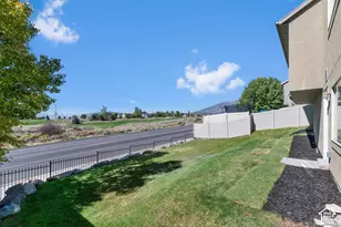 10451 N Sugarloaf Dr, Cedar Hills, UT 84062 - Photo 38