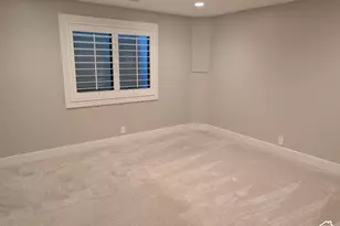 1591 E 6430 S, Murray, UT 84121 - Photo 32
