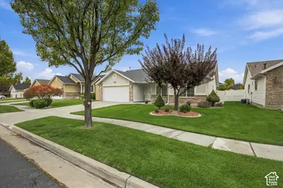2212 Craig Ln, Syracuse, UT 84075 - Photo 36