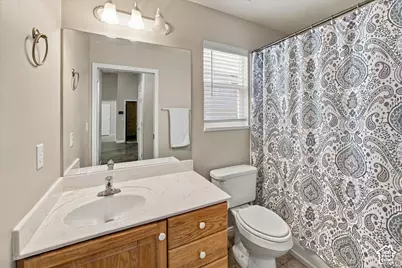 2212 Craig Ln, Syracuse, UT 84075 - Photo 24