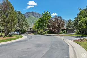2741 N Edgewood Dr, Provo, UT 84604 - Photo 32