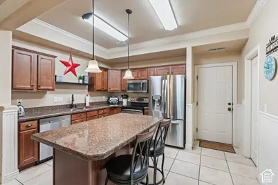 10638 S Cave Run Ln, South Jordan, UT 84009 - Photo 4