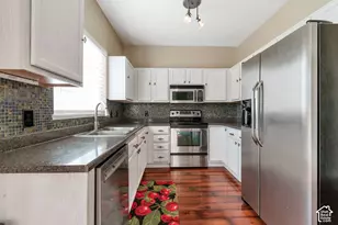 5573 W Goodsprings Cv S, West Jordan, UT 84081 - Photo 4