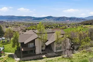 1041 W Grindelwald Ct, Midway, UT 84049 - Photo 6