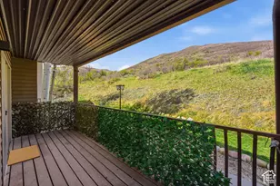 1041 W Grindelwald Ct, Midway, UT 84049 - Photo 12