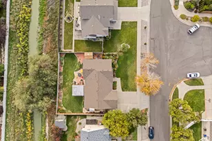178 E Olive Berry Ln, Draper, UT 84020 - Photo 38