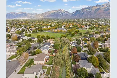 178 E Olive Berry Ln, Draper, UT 84020 - Photo 42