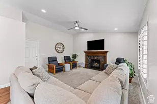 178 E Olive Berry Ln, Draper, UT 84020 - Photo 12
