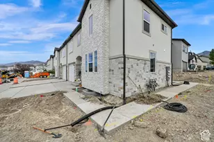 1764 N Copper Canyon Dr, Tooele, UT 84074 - Photo 6