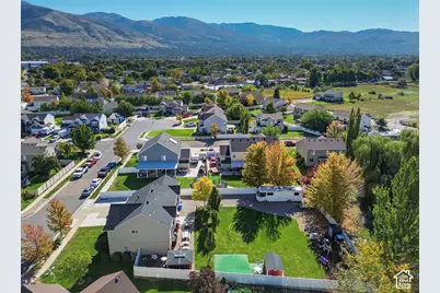 885 W 2310 N, West Bountiful, UT 84087 - Photo 14