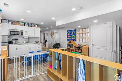 885 W 2310 N, West Bountiful, UT 84087 - Photo 48