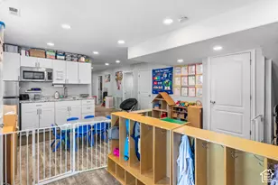 885 W 2310 N, West Bountiful, UT 84087 - Photo 48