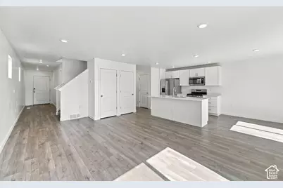 1712 E Fall St, Eagle Mountain, UT 84005 - Photo 4