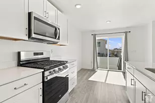 1712 E Fall St, Eagle Mountain, UT 84005 - Photo 8
