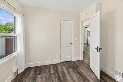 225 W 400 N, Logan, UT 84321 - Photo 14