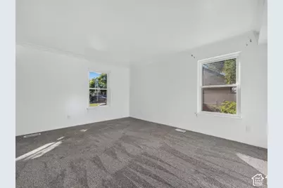 5473 S Walden Wood Cir, Murray, UT 84123 - Photo 4
