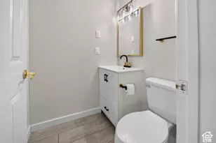 5473 S Walden Wood Circle, Murray, UT 84123 - Photo 12