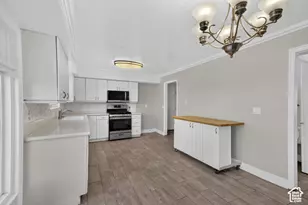 5473 S Walden Wood Circle, Murray, UT 84123 - Photo 10