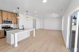 586 N 600 W, Smithfield, UT 84335 - Photo 6