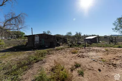 476 E 5000 S, Myton, UT 84052 - Photo 18