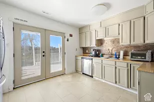 476 E 5000 S, Myton, UT 84052 - Photo 6