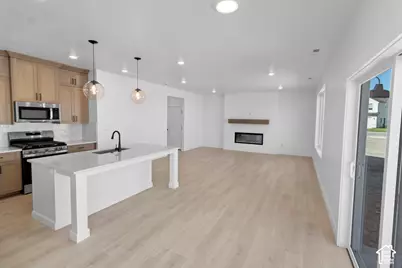 658 N 200 E #516, Providence, UT 84332 - Photo 6
