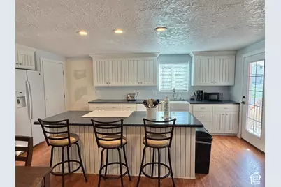 45 N 100 W, Orangeville, UT 84537 - Photo 4