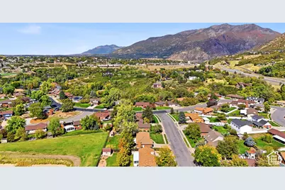 2581 N 2700 E, Layton, UT 84040 - Photo 46