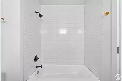 2581 N 2700 E, Layton, UT 84040 - Photo 12