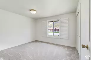 2581 N 2700 E, Layton, UT 84040 - Photo 22
