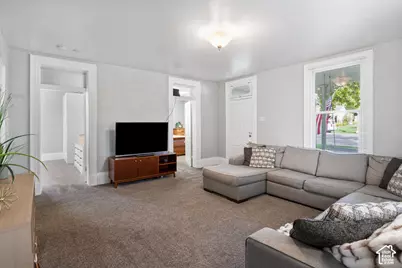 125 N 100 W, Pleasant Grove, UT 84062 - Photo 4