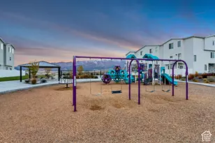 652 E Garden Dr, Eagle Mountain, UT 84005 - Photo 32