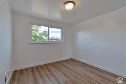 4329 S Phillips Ln, Taylorsville, UT 84123 - Photo 10