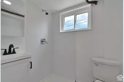 4329 S Phillips Ln, Taylorsville, UT 84123 - Photo 18