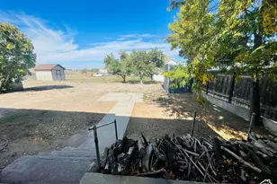 310 W Clark St, Grantsville, UT 84029 - Photo 20