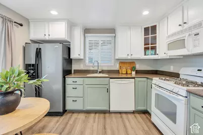 153 E 600 N, Lehi, UT 84043 - Photo 10