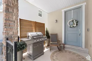 3024 S Willow Creek Dr W, Saratoga Springs, UT 84045 - Photo 2