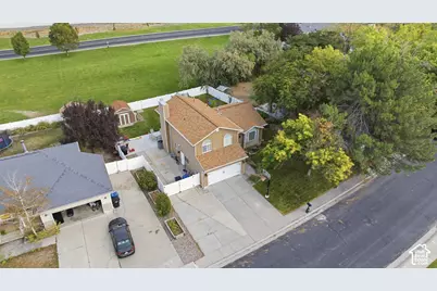 129 Country Club Dr, Stansbury Park, UT 84074 - Photo 36