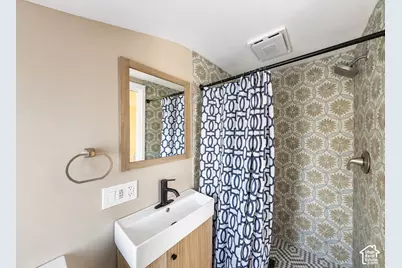 3237 Jefferson Ave, Ogden, UT 84403 - Photo 22