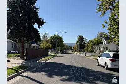 630 S 300 E, Centerville, UT 84014 - Photo 6
