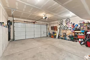 2972 W 2175 S, Syracuse, UT 84075 - Photo 22