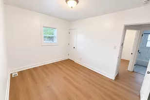 458 E Lambourne Ave, Salt Lake City, UT 84115 - Photo 8