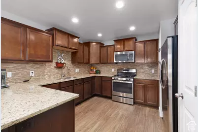 14270 S Draper Dr, Draper, UT 84020 - Photo 8