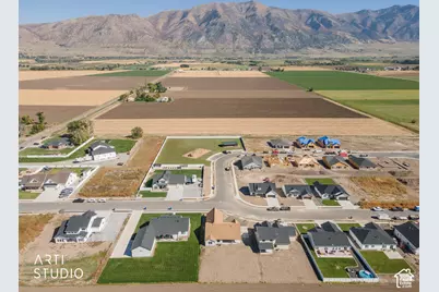 10319 N Vista Ln, Elwood, UT 84337 - Photo 38