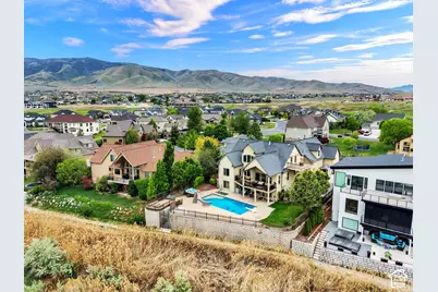 192 E Lakeside Ct, Saratoga Springs, UT 84045 - Photo 8
