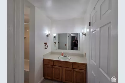 2653 W 5625 S, Roy, UT 84067 - Photo 10