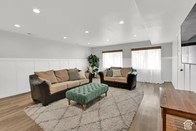 1051 S 1925 W, Syracuse, UT 84075 - Photo 24